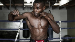 16 июля в Уэльсе Гильермо Ригондо встретится с Джеймсом Диккенсом