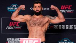 Вес участников UFC Сакраменто в вечер боя: легковесы набрали больше всех