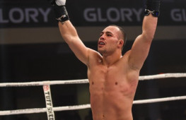 Glory 37: Робин ван Русмален победил Мэтта Эмбри, но потерял свой титул