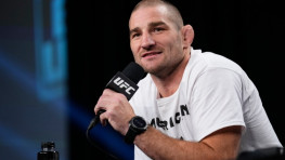 Шон Стрикланд бросил вызов Хамзату Чимаеву