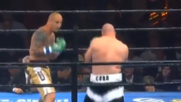 Видеозапись боя Шпилька-Кобб