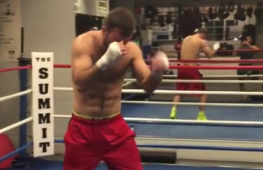 Видео: Гассиев готовится к отборочному бою против Томаса