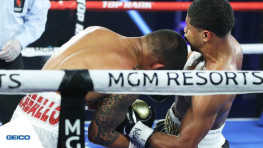 Шакур Стивенсон нокаутировал Феликса Карабалло