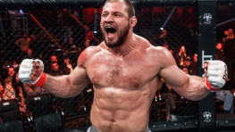 Иван Штырков дал прогноз на бой Оливейра — Махачев