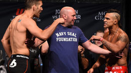 Фото: Взвешивание UFC 187