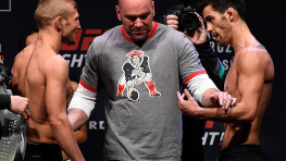 Фото: Взвешивание участников UFC Fight Night 81