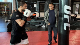 Тренер: Умар Нурмагомедов хорошо готов к бою с Фигерейду