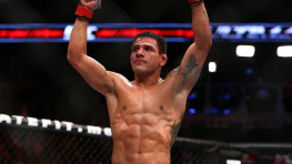 Рафаэль дос Аньос проведет бой с Энтони Пэттисом