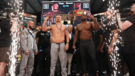 Уоррен: У Усика есть право на реванш