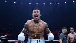 Александр Усик планирует встретиться с Энтони Джошуа