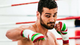 Гвидо Вианелло нокаутировал Алексиса Барриэра