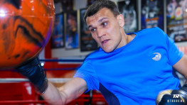 Максим Власов рассказал о тактике на бой с Джо Смитом