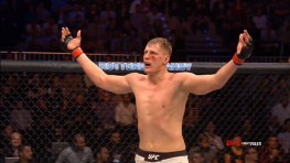 Александр Волков: Благодаря бою Макгрегора и Мейвезера сильно выросла популярность ММА в мире