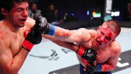 Двое российских бойцов завоевали контракты с UFC