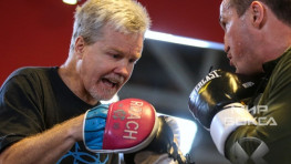 Видео: Открытая тренировка Дениса Лебедева и Виктора Рамиреса