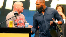 Дана Уайт: У Джона Джонса артрит, врачи рекомендуют ему замену суставов