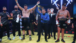 Арслан Яллыев нокаутировал Ариэля Бракамонте