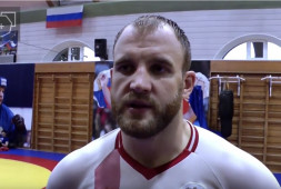 Денис Гольцов в преддверии ACB 67 отвечает на вопросы болельщиков (видео)