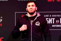 Шамиль Гамзатов проведет следующий бой на UFC 267