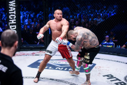 Мариуш Пудзяновкий одерживает победу на  KSW 37