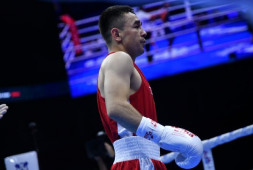 Бой Дусматова за титул WBA вновь отложен