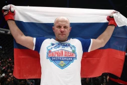 Глава Bellator о титульном бое для Емельяненко: Решать ему