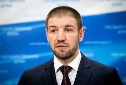 Представители Дмитрия Пирога опровергли сообщения о его задержании
