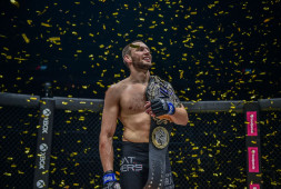 Ренье де Риддер успешно дебютировал в UFC