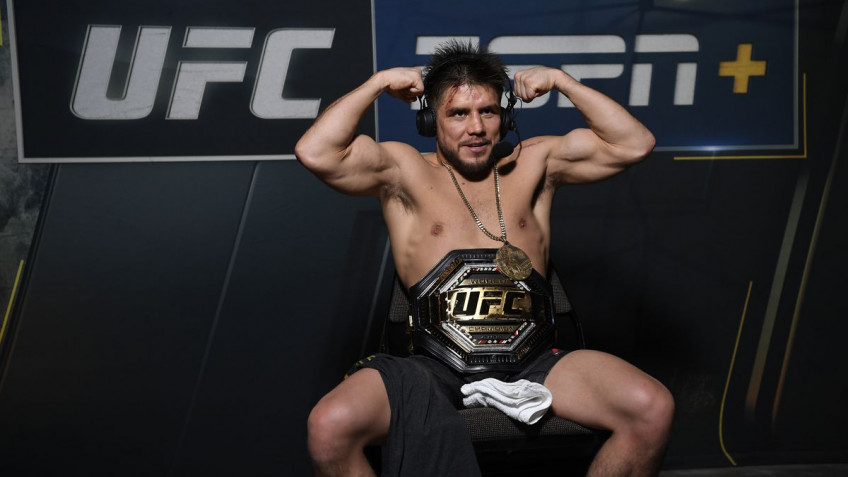 Менеджер Сехудо: Генри уже прошел тест USADA, в конце года мы увидим его в боях