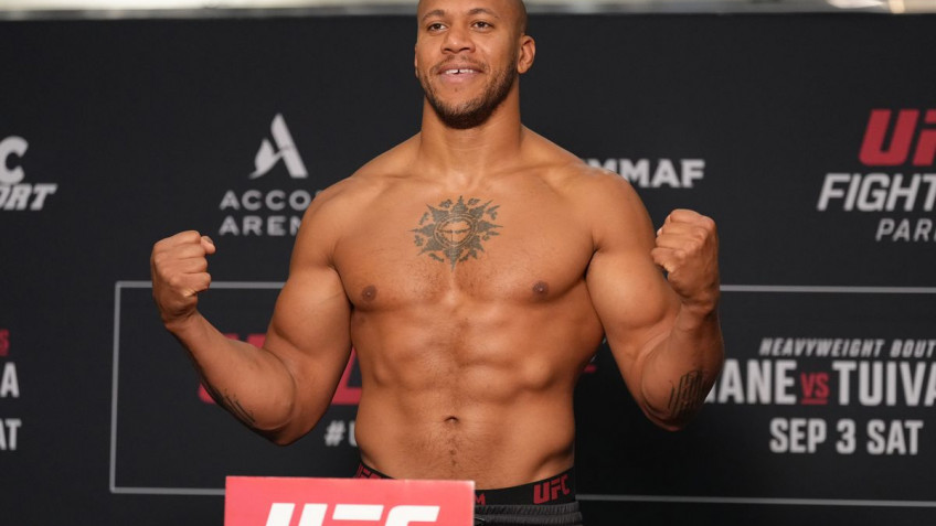 Результаты взвешивания участников турнира UFC Fight Night 209