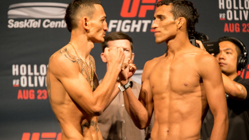 Макс Холлауэй победил Чарльза Оливейру