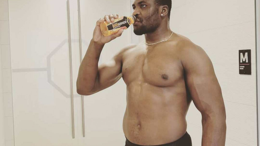 Франсис Нганну: Моей мечтой было стать чемпионом мира по боксу