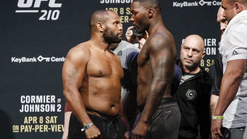 Видео боя Даниэля Кормье и Энтони Джонсона