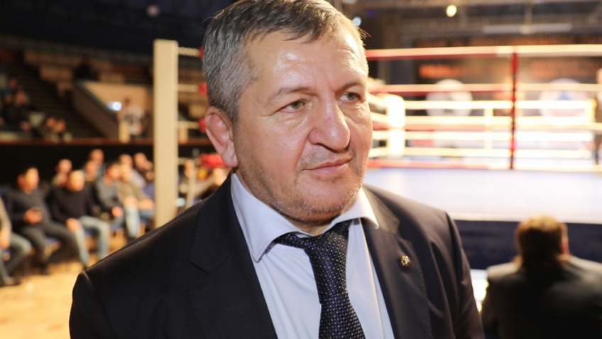 Абдулманап Нурмагомедов: Скоро Конор сам будет в очереди стоять