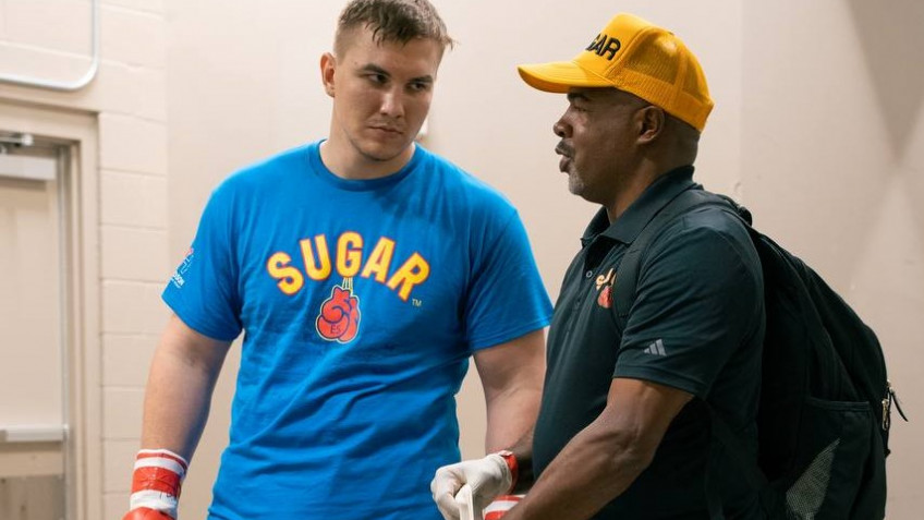 Алексей Дронов прокомментировал юбилейную победу на профи-ринге