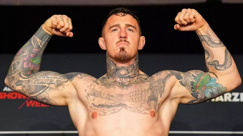 Результаты взвешивания всех участников турнира UFC 321