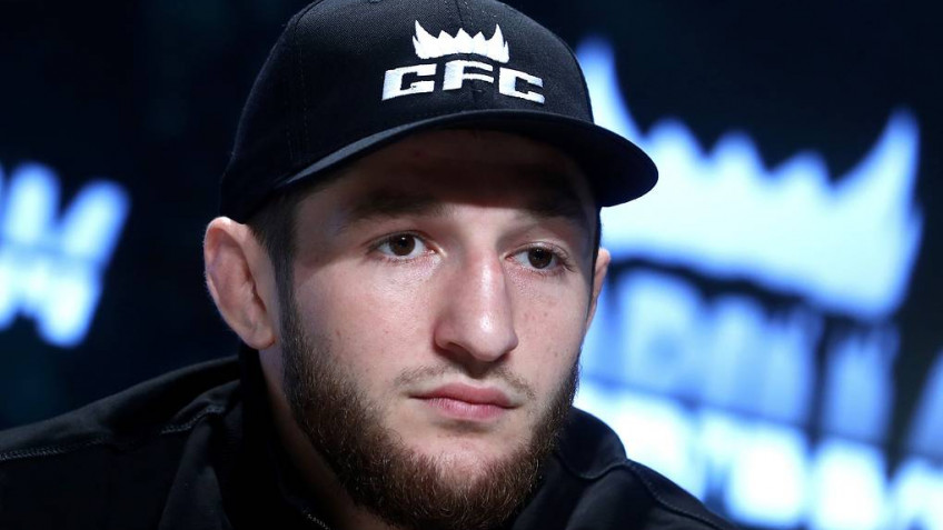 Тагир Уланбеков дебютирует в UFC боем против Александра Доскальчука