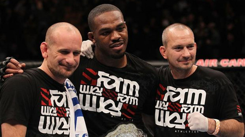 Майк Винкелджон: Я должен был чаще орать на Джонса