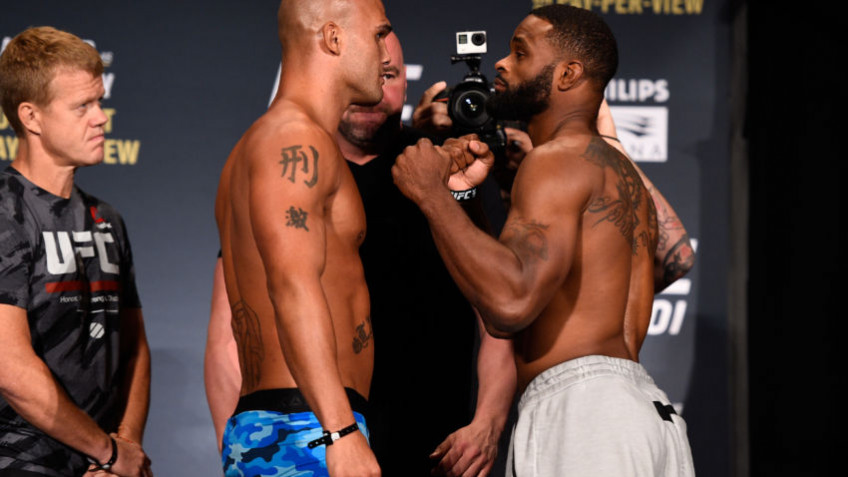 Тайрон Вудли: Весь прошлый год Лоулер прятался, свернувшись калачиком