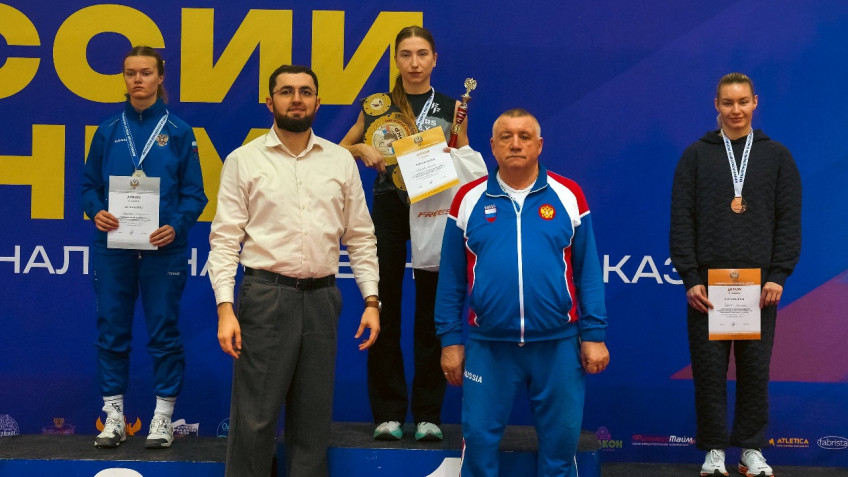 Виктория Дудакова завоевала бронзу чемпионата России по кикбоксингу