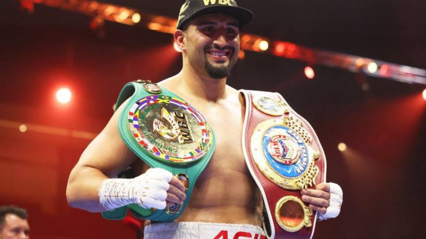 Виталий Петряков прокомментировал победу Агита Кабайела над Дамианом Кныбой