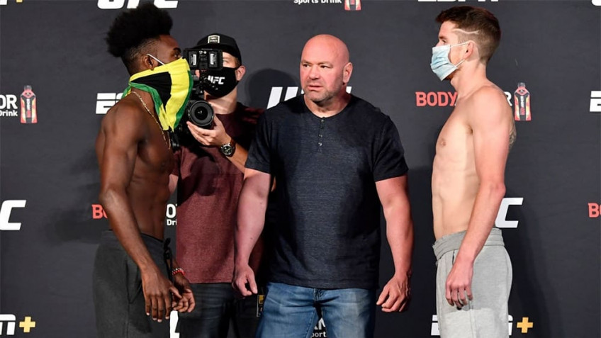 Алджимейн Стерлинг — фаворит в бою с Кори Сэндхагеном