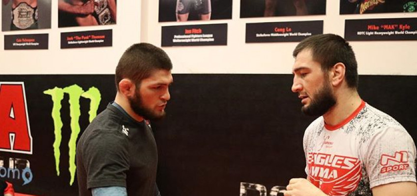 Абубакар Нурмагомедов: Магомедшарипов, Махачев и Волков могут стать следующими чемпионами UFC из России