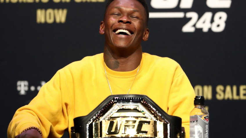 Президент UFC объяснил, почему бой Адесанья — Коста еще не объявлен