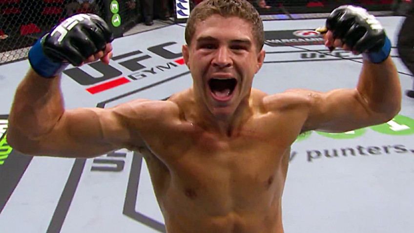 Эл Яквинта нокаутировал Диего Санчеса в первом раунде