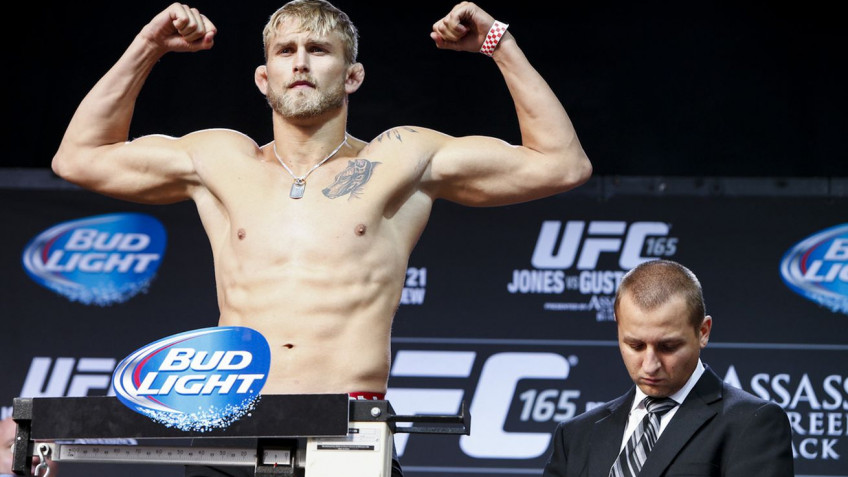 Александр Густафссон: Рокхолд хороший боец, но много говорит