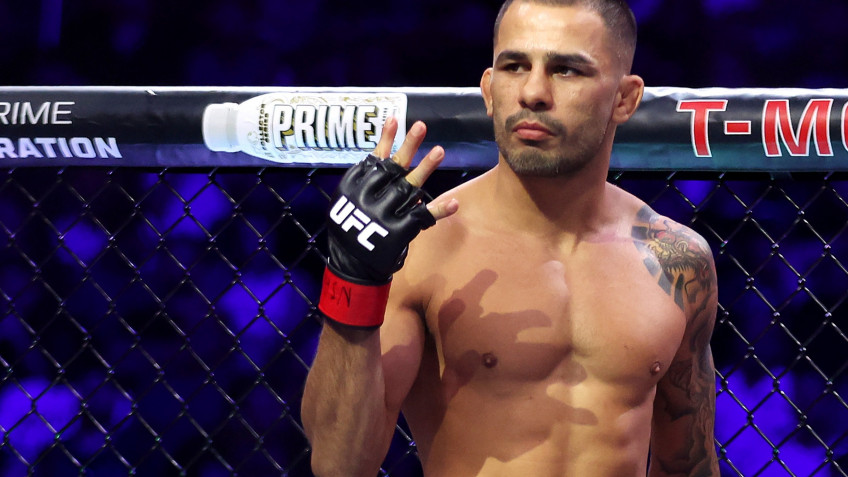 Чемпион UFC Александр Пантожа не хочет менять весовую категорию