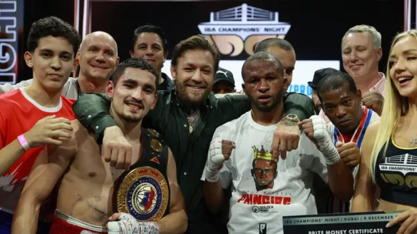 Альберт Батыргазиев победил Альвареса и завоевал пояс IBA