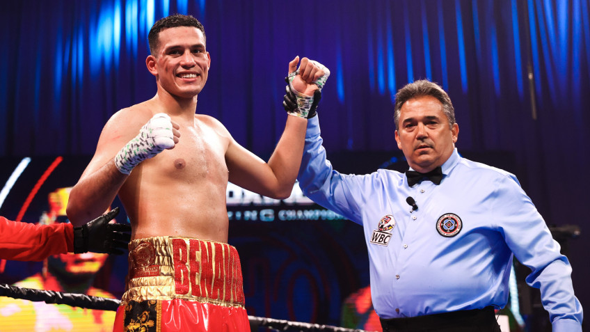 Дэвид Бенавидес проведет бой против Рональда Эллиса 13 марта