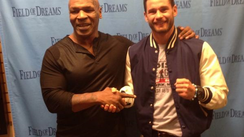 Кадр дня: Майк Тайсон и Крис Алгиери